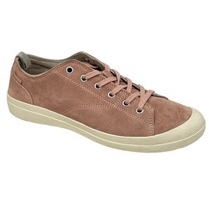 Palladium Women's Wander Lace Sue Suede Sneaker in Mahogany Rose size 8.5
